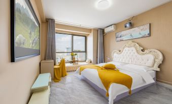 Tuyuan Holiday Apartment (Weihai Railway Station Hanlefang West Street)