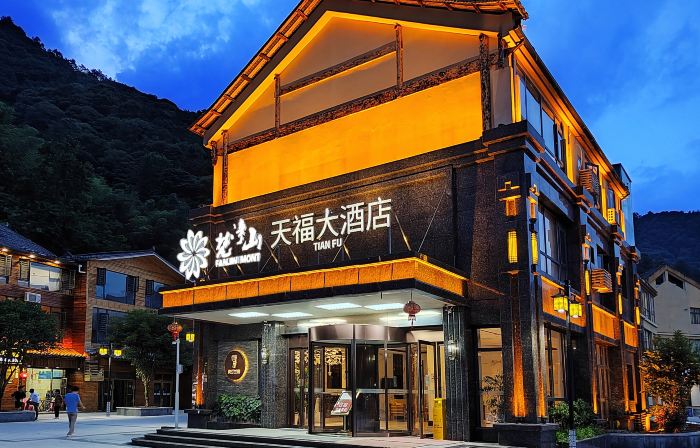 Topfort Hotel
