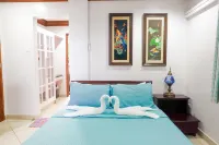 Blue Deep Resort powered by Cocotel فنادق في Padre Burgos