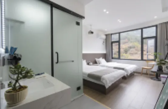 上饒仙雲·Life輕奢山景民宿 鄰近靈山風景名勝區的酒店