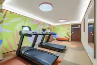 Orange Hotel (Huayin Mount Hua North Railway Station Huayue Avenue) - 4-Star