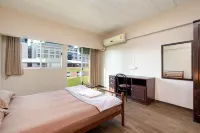 Petch Tower Ekkamai Hotels in Bangkok