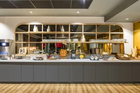 Aparthotel Adagio Paris Bercy Village Отели рядом с достопримечательностью «Площадь Вогезов»