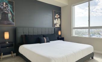 Beautiful 1 BR in LA| Gym & Pool | 10Mins to Cedar