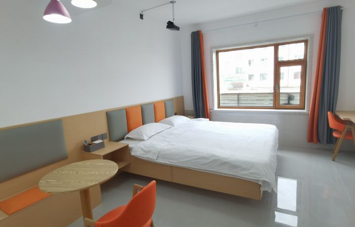 Changbaishan Hailinyuan Fashion Hotel