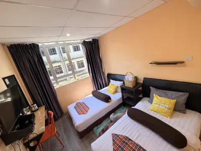Loft Pals Urbanstay