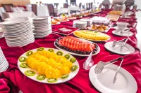 Royal Beach Hotel & Resort - Frühstück