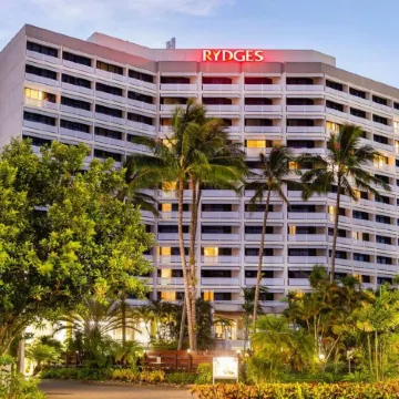 Rydges Esplanade Resort Cairns, an EVT hotel Отели в г. Кэрнс