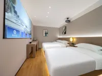 Erman Hotel (Beijing Sanlitun Chaoyangmen Subway Station Branch) Các khách sạn gần Sân vận động Công Nhân