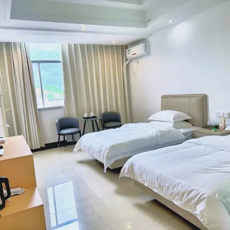 Yunzhou Grand Hotel