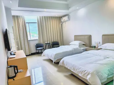 Yunzhou Grand Hotel Hotels near The Original Site of the Battle of Dongshan at Balihe