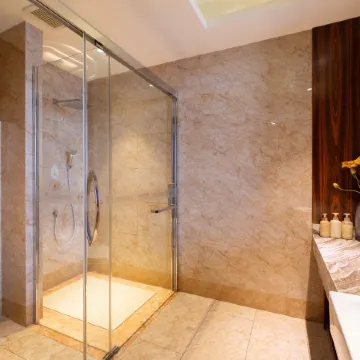 Lingao Hot Spring International Hotel