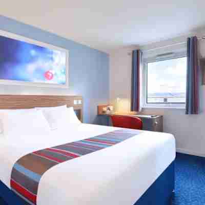 Travelodge Chippenham Rooms