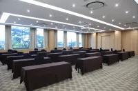 Chuncheon Bears Hotel - Business