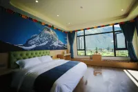Sanshan · Yiwang Manor