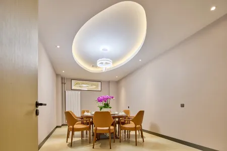 Jinjiang Hotel (Xianghe Jiqiren Xiaozhen) Отели рядом с достопримечательностью «Minghe Courtyard»