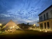 Shuangtang Yashe ● Golden Wilderness | Courtyard · Boquanfu Light Luxury Homestay 다탕 진바닐라 밸리 주변 호텔