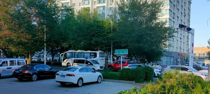 Greenwich Hotel (Beitun Middle School) Hotels in BeiTun