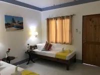 Neptune Diving Resort Moalboal Hotels near Kugtong Spring