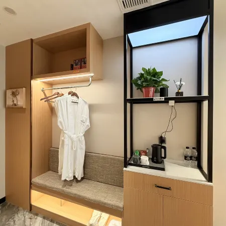 Sanqianfang Smart Hotel