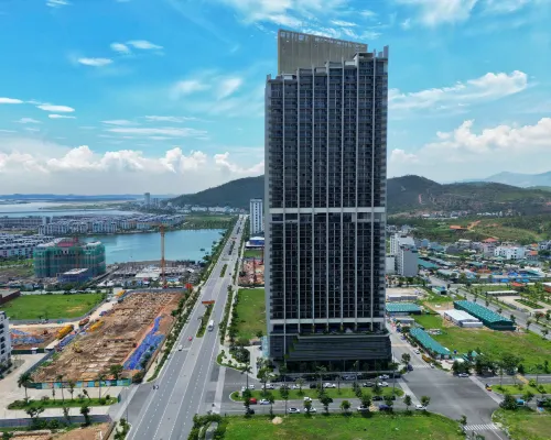 ICON40 Ha Long Luxury Apart Hotels in Ha Long City