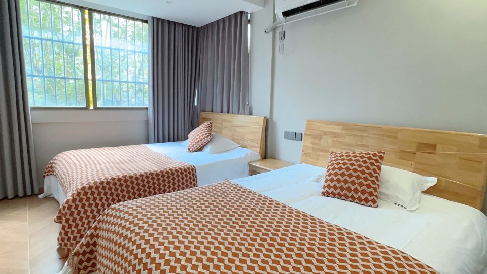 Huzhou gaofu hotel