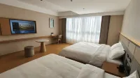 Shangyi Hotel (Central Avenue) Hotels in Xinxiang County