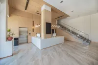 楓悅飯店（羅家機場景德鎮浮樑三賢湖省級濕地公園店） 景德鎮陶瓷職業技術學院附近的飯店