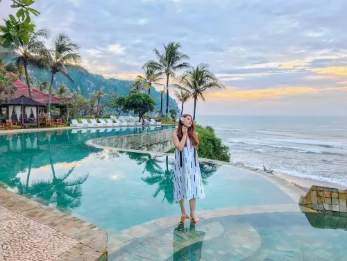 Queen of the South Resort Các khách sạn ở Purwosari