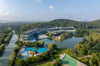 Le Meridien Shanghai Sheshan Hotel in zona Shanghai Chenshan Botanical Garden