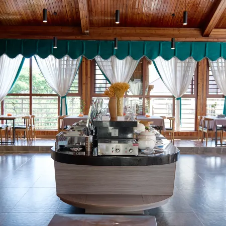 Shunhe Hotel