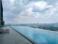 Hill10 DoubleTree Residence Suite 1