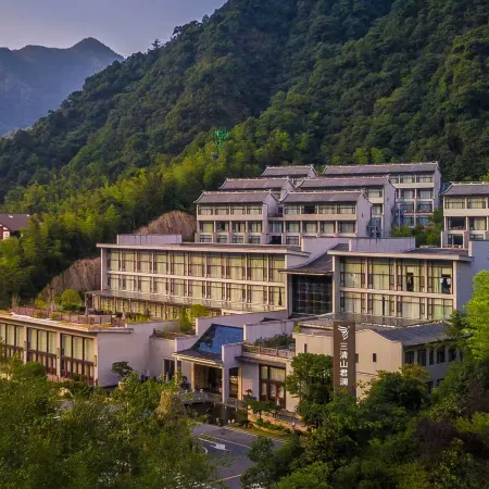 Sanqingshan Junlan Resort Hotel (Eastern Jinsha Cableway)