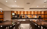Elence Hotel - Breakfast