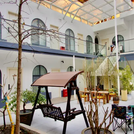 YinLi  Hotel
