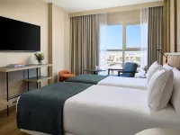 NH Valencia Center Hotels near Campanar