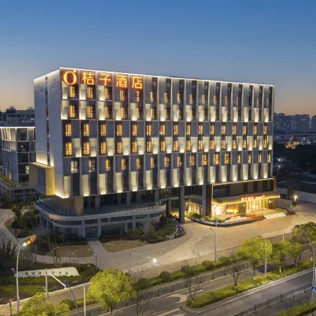 Orange Hotel (Kunshan Moka Town, Kunbei