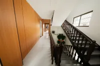 Zhiyiyu Intelligence Homestay (Lushan Donglin Buddha)