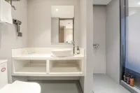 棲悅裡飯店（南寧朝陽廣場三街兩巷店） - 2 星級