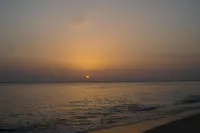 With U Hotel & Guesthouse - Motels