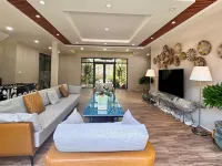 Phoenix Minh Chau Hotel Hotels in Van Don