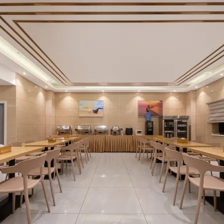 GreenTree Inn (Anshun Guanling Bus Station)