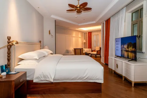 Chikan Ancient Town San Francisco Hotel