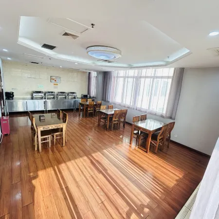 Xianyang Dibai Hotel