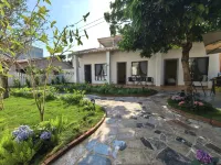 Huaqinuo Homestay (Beihai Quwan Village) Hotels in Mangrove Ecological Tourist Area/Garden Expo
