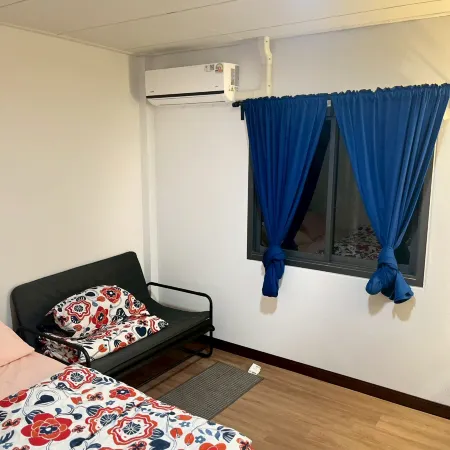 Nara poshtel Отели в г. Наратхиват