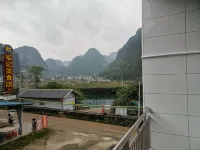 Riverside Skylight Homestay