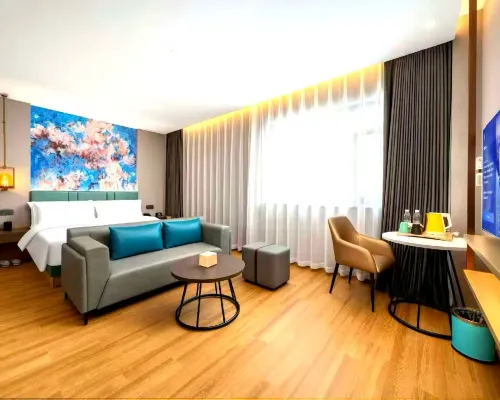 ELAN HOTEL Hotels near Jinsi Temple