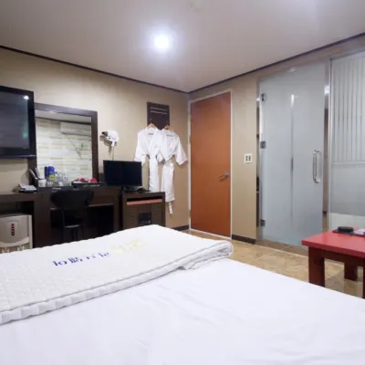 Daegu Dongdaegu Love Way Hotel berhampiran Haean