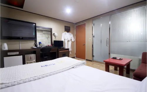 Daegu Dongdaegu Love Way - 2-نجوم